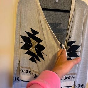 Ladies cardigan w fringe